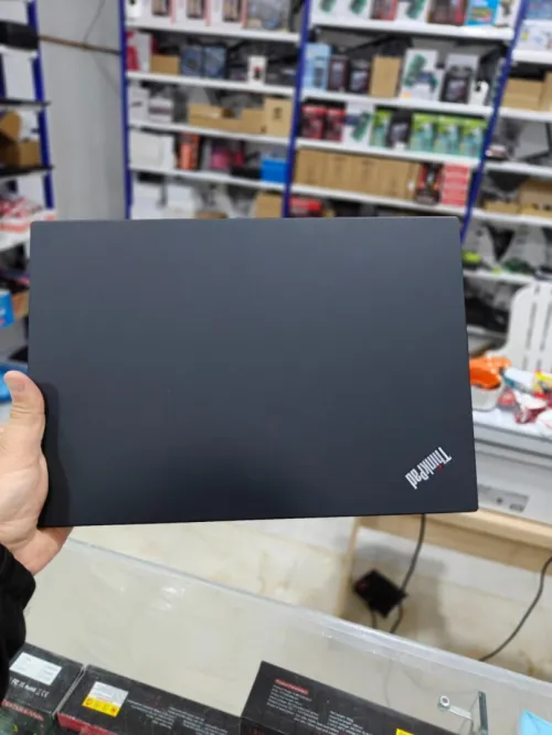 Lenovo Thinkpad T14 i5 10eme Génération Ram 16Go SSD 256Go NVME . WIFI 6 .ECRAN 14"FHD