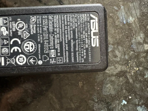 Chargeur asus zenbook 19.5 1.75w/2.1a