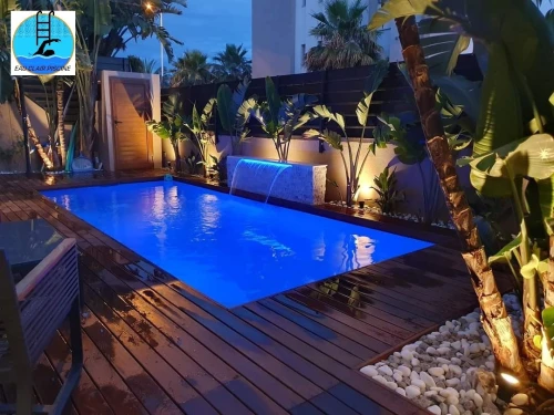 LES PISCINES  مسابح منزلية