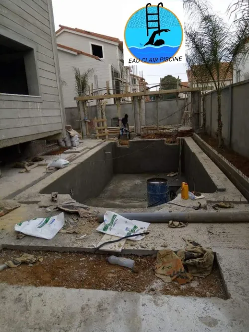 RÉALISATION DES PISCINES LUXUEUSE مسابح