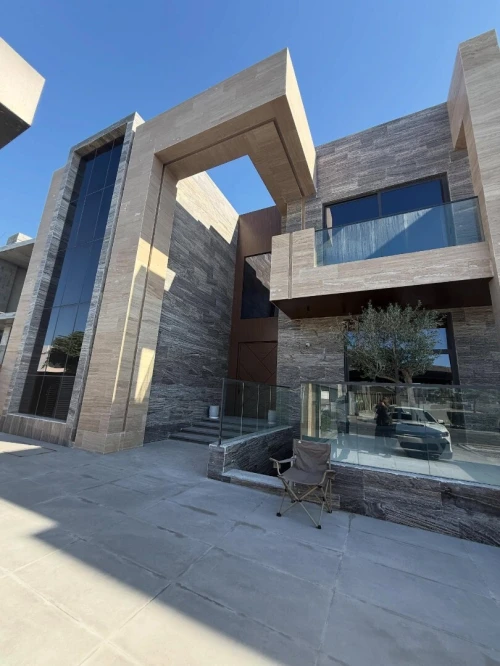 CONSTRUCTION DES VILLAS AVEC PISCINE