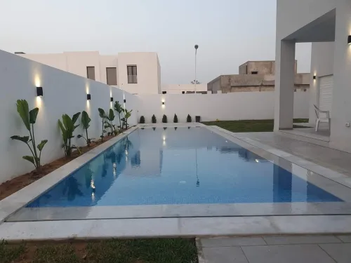 CONSTRUCTION DES PISCINES