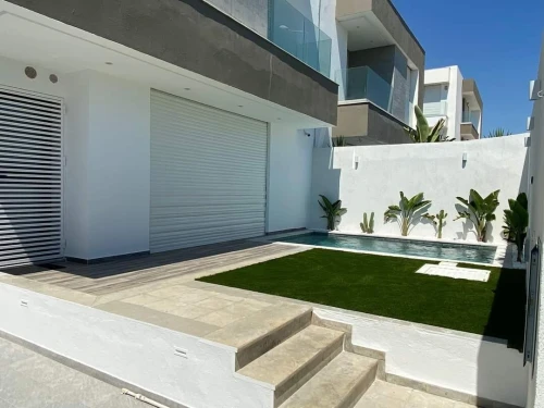 RÉALISATION DES PISCINES بناء مسابح