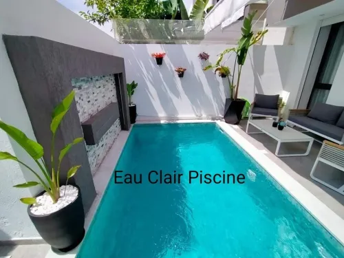 Construction des piscines بناء مسابح
