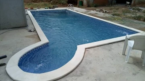 Construction des piscines مسابح