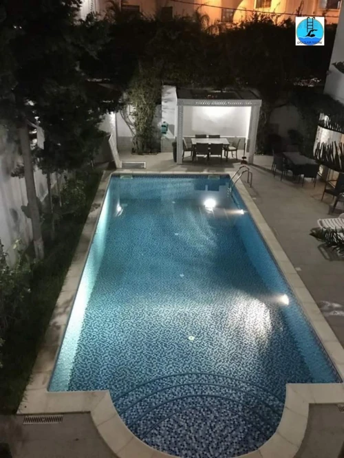 LES PISCINES  مسابح منزلية
