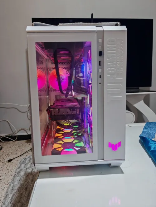 Unité Centrale I9 13900k RTX 3070 TI 32GB DDR5 6000mhz 1To up to 7,300MB/s