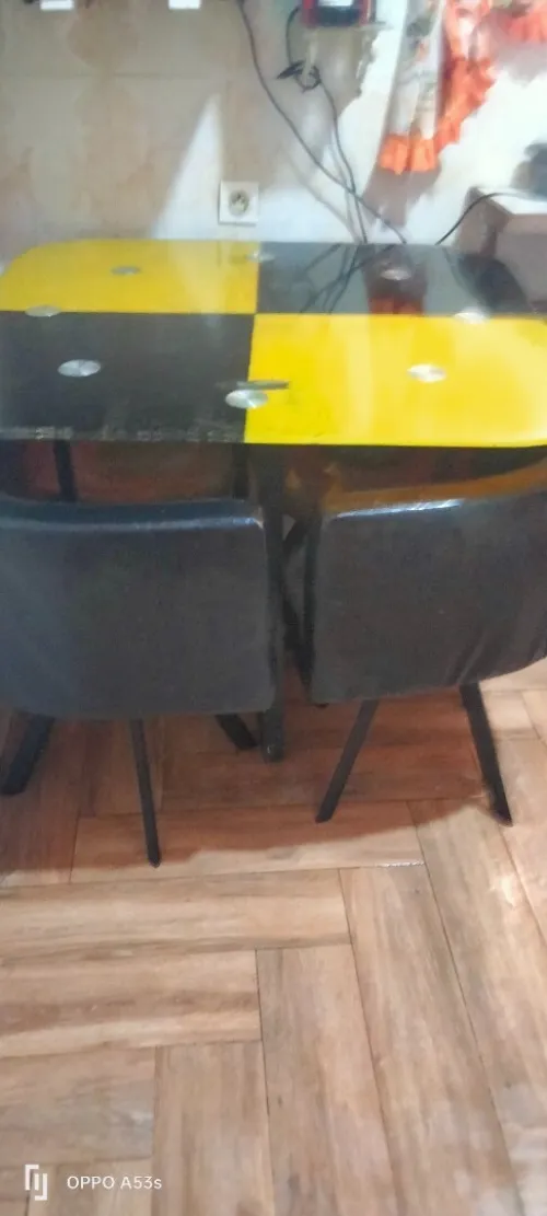 Table en verre 