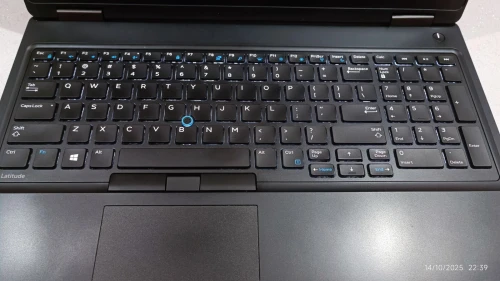 Laptop dell latitude 5580 i7 7th 15.6" 32_512