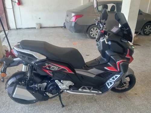 X Dv 200 2025