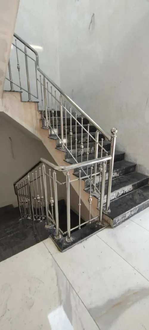Rempe d'escalier inox