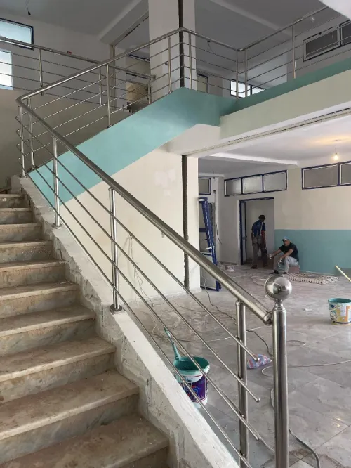 Rempe d'escalier inox 