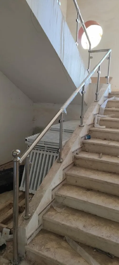 Rempe d'escalier inox 