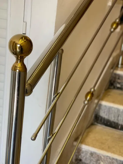 Rempe d'escalier inox 