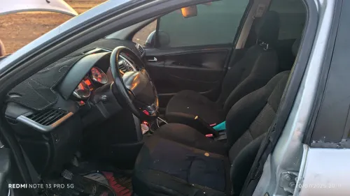Peugeot 207 2008 Normal