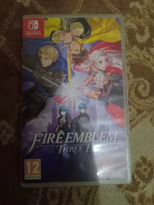 Fire emblem three houses 10/10 (EUR)