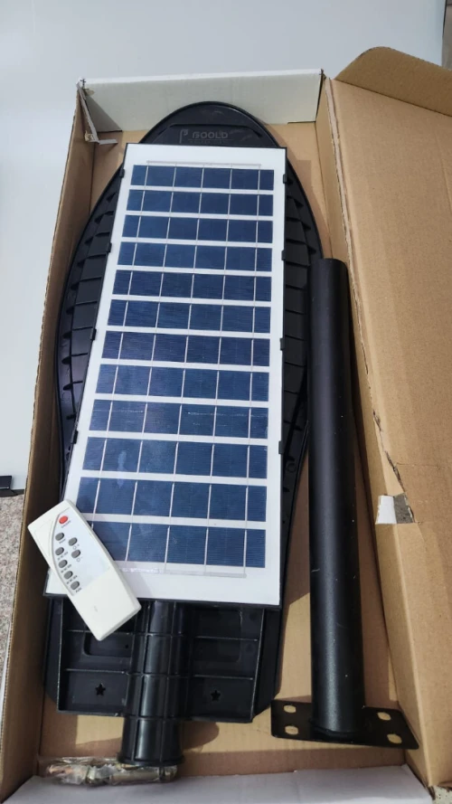 Projecteur Solaire 150W PRO (Fabriqué en Algérie) - مصباح طاقة شمسية 150 واط إنتاج جزائري بمعايير دولية