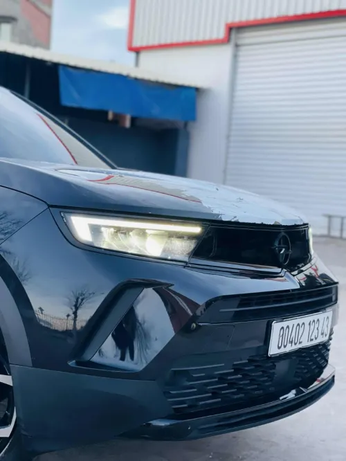 Opel Astra 2023 Moka élégance