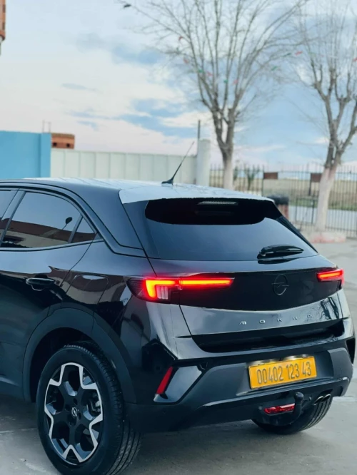 Opel Astra 2023 Moka élégance