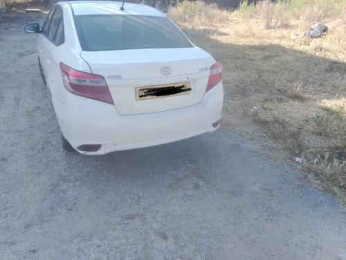 Toyota Yaris Sedan 2014 Play