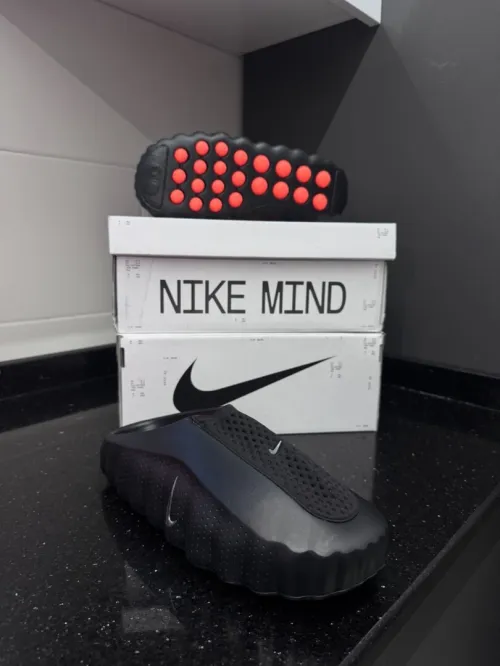 NIKE MIND EAID TENDANCE