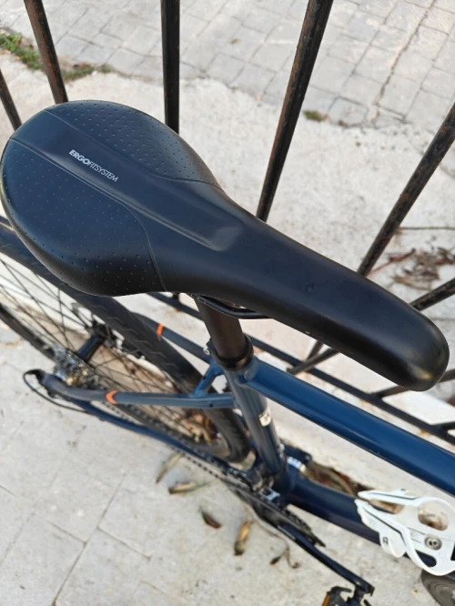 Vélo route Triban RC520 bon état + accessoires