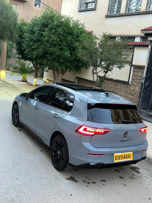 Volkswagen Golf 8 2025 R-Line