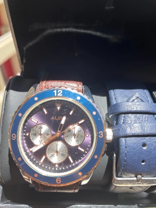Vente montre jamais portée ALDO 3 Bracelets 