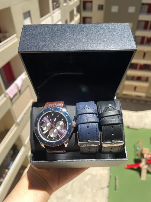 Vente montre jamais portée ALDO 3 Bracelets 
