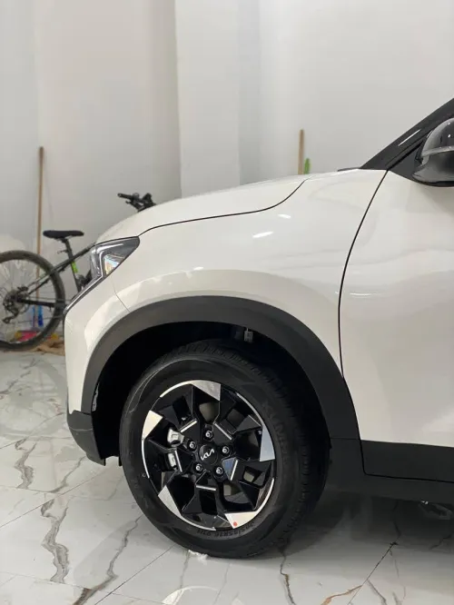 Kia Sonet  2026 Luxury
