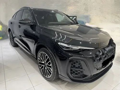 Audi Q5 2026 S Line carbon