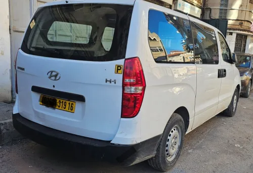H1 HYUNDAI