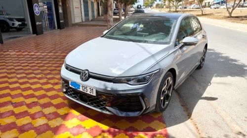 Volkswagen Golf 8 2025 R