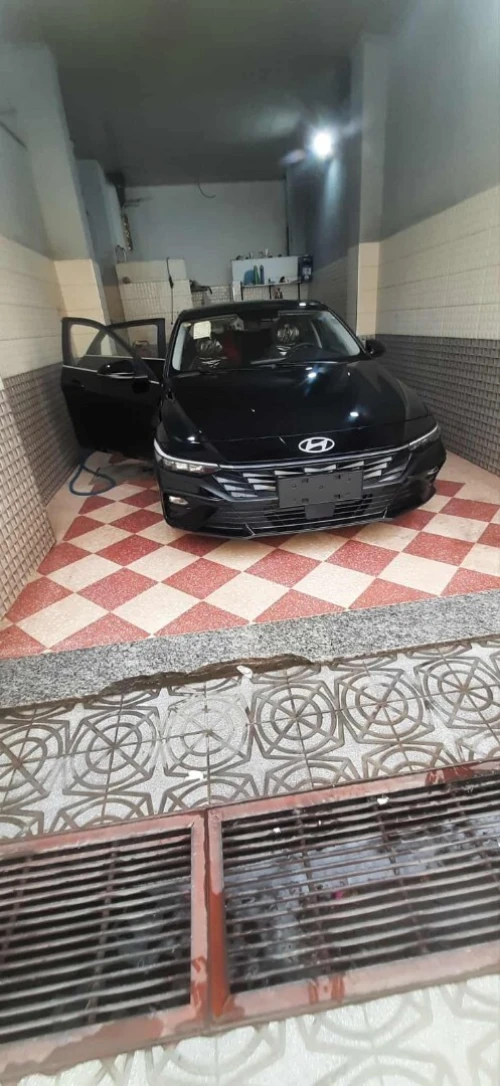 Hyundai Elantra 2025 GLX