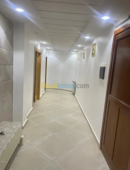 Location vacances Appartement F3 Alger Dely brahim