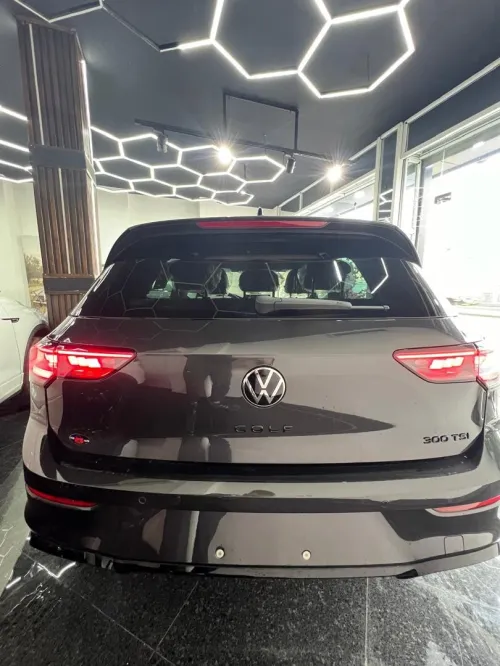 Volkswagen Golf 8 2026 R Black Edition 