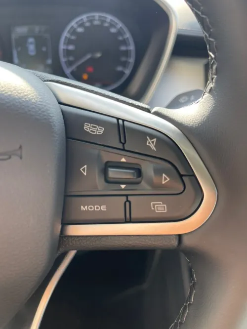 Geely Coolray 2025 BASIC