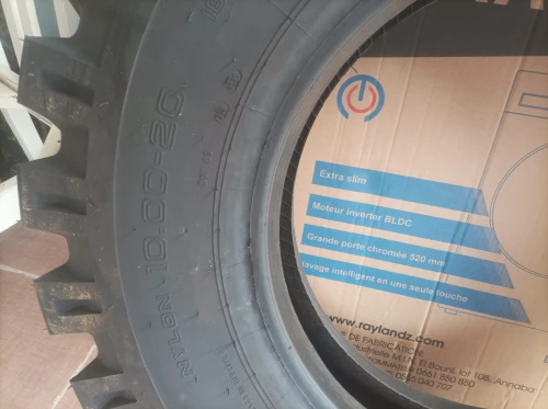 Pneu 1000-20