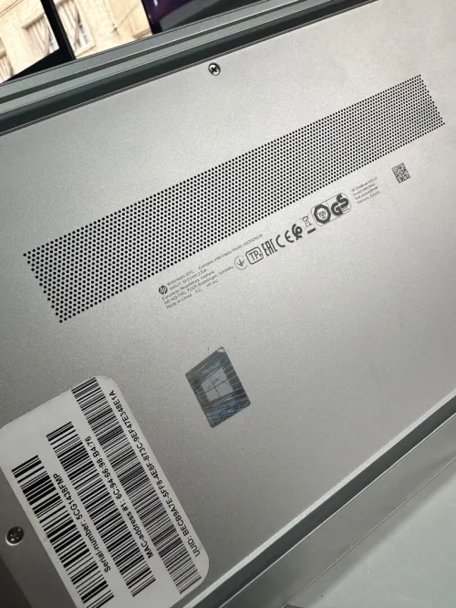 HP 835 G7 Ryzen 5 Pro 4750 8GB RAM DDR4256SSD