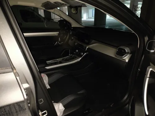 Geely Coolray 2025 Basic light