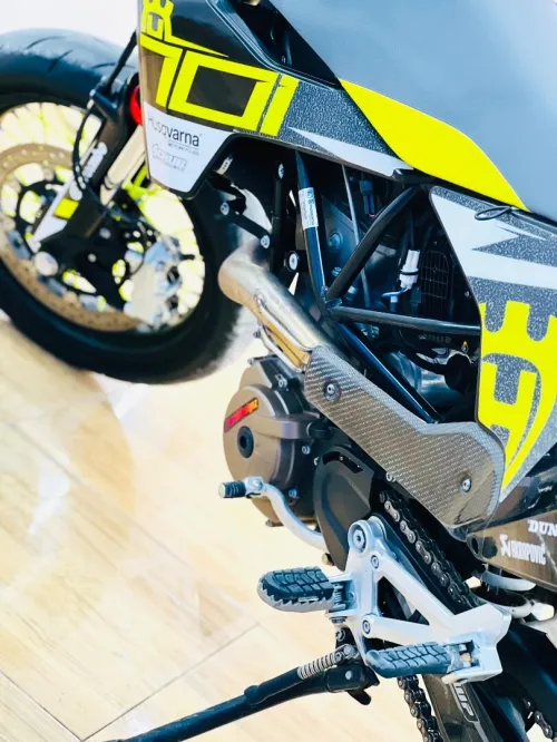 HUSQVARNA 701 SHIFTER PRO 2023