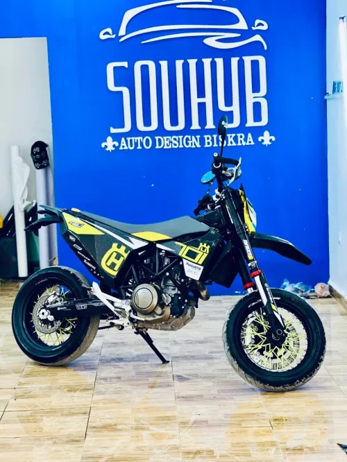 HUSQVARNA 701 SHIFTER PRO 2023