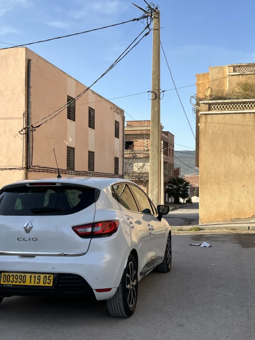 Renault Clio 4 2019 Limited 2