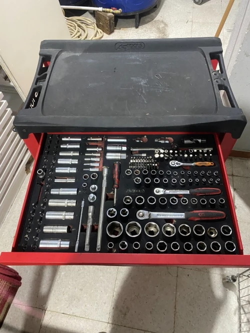 servant datelier 
