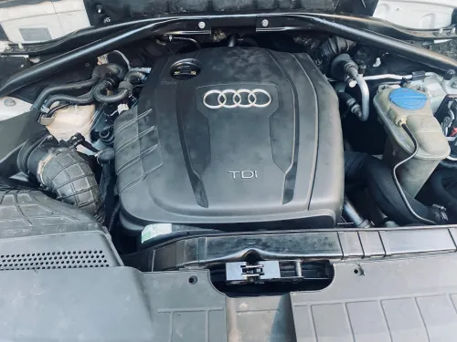Audi Q5 2011 S Line Pack Tech