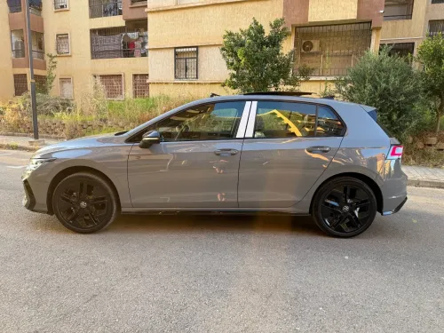Volkswagen Golf 8 2025 Edition black Full options