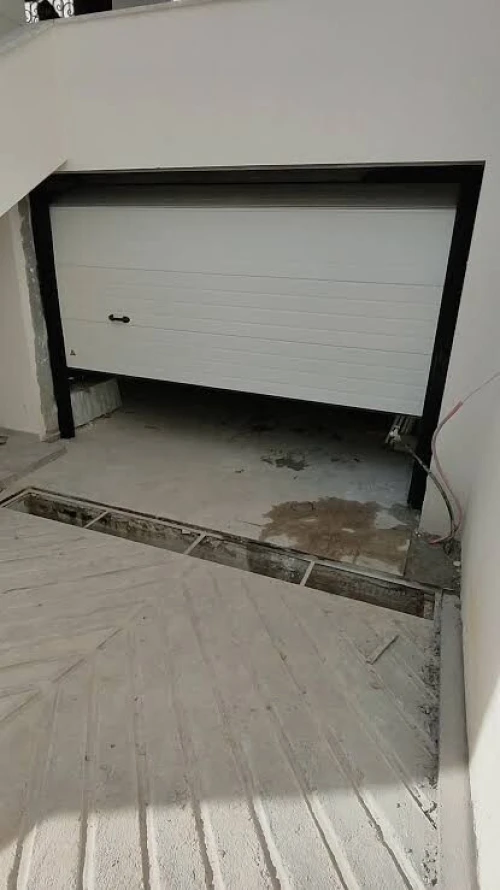 Porte de garage et portail electrique