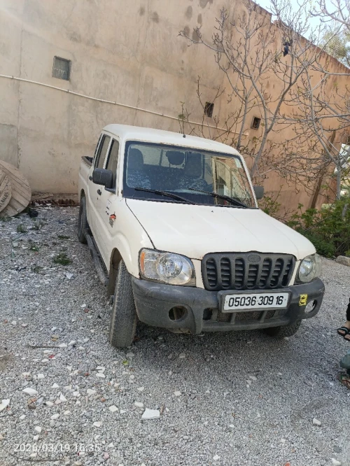 Mahindra Mahindra 2009 