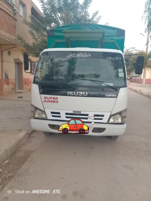 Isuzu Faracha super 2009