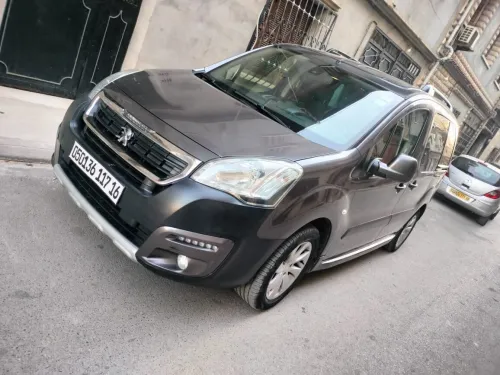 Peugeot Partner 2017 Tepee